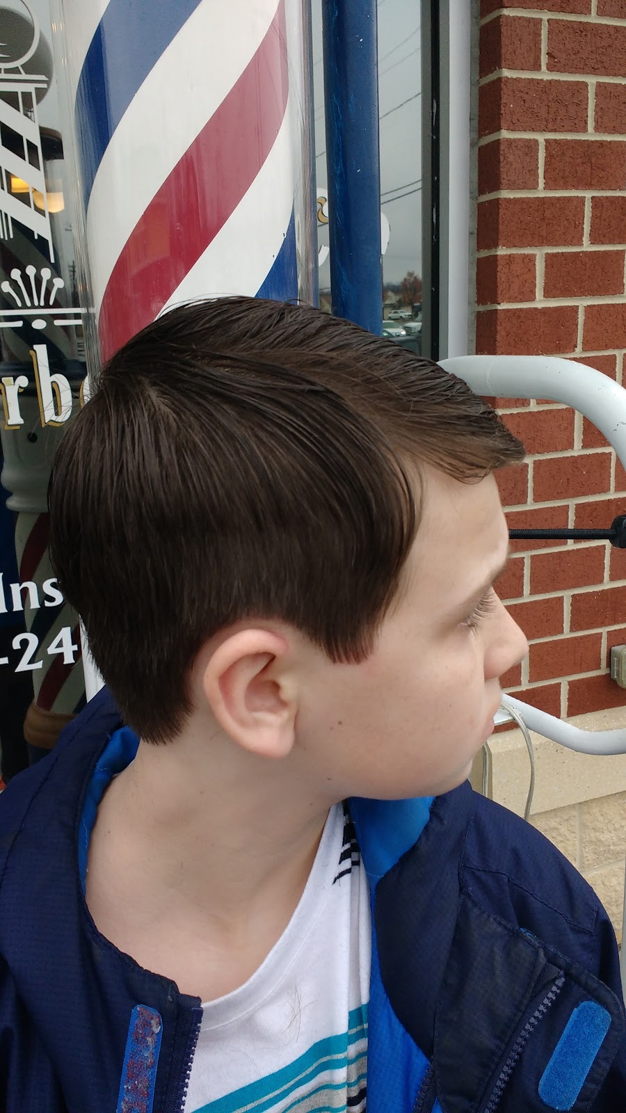 Brian Bunce Barbers | next door to Rite Aid near bowling alley, 4343 Ebenezer Rd, Nottingham, MD 21236, USA | Phone: (410) 248-0370