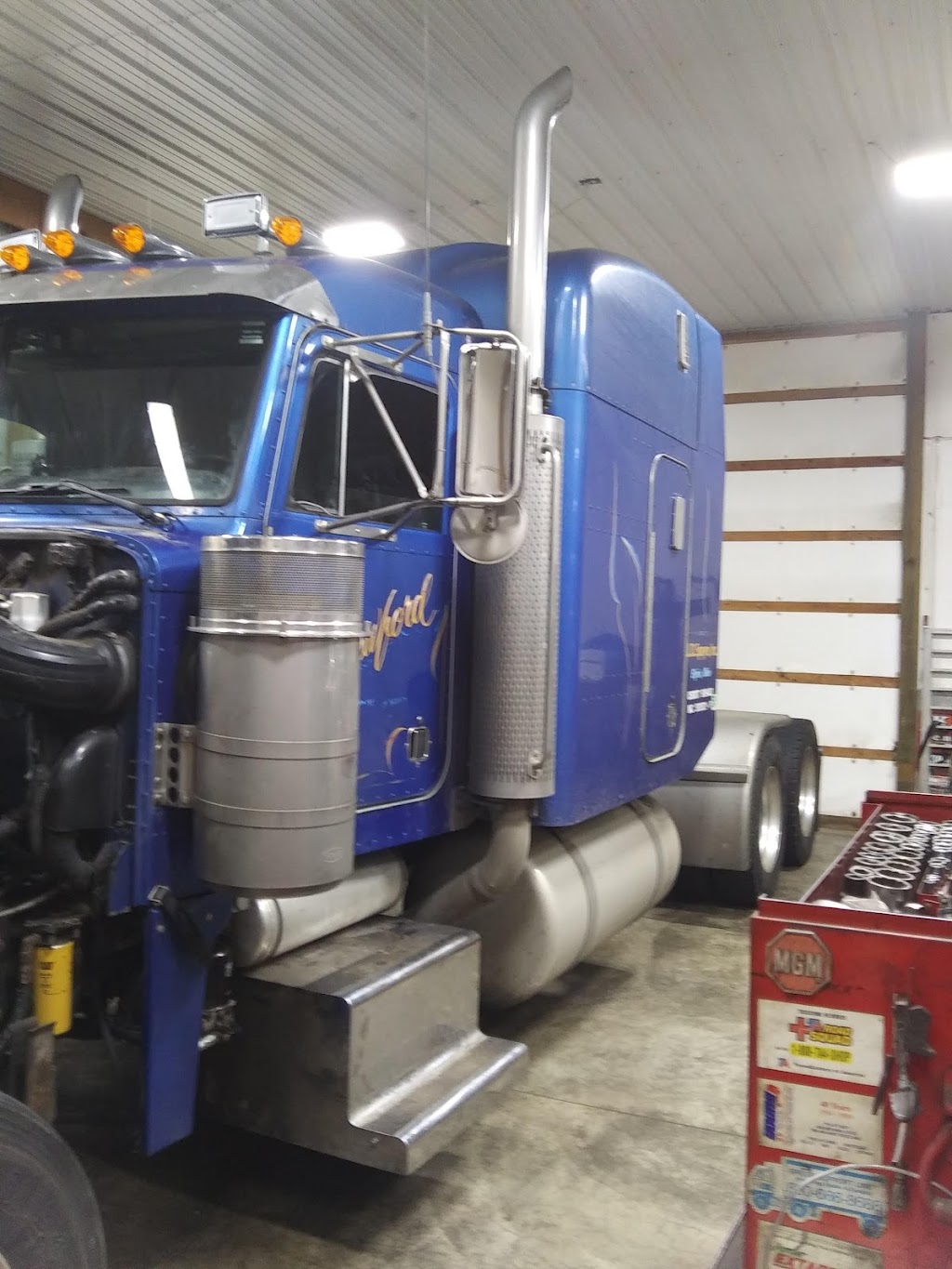 K & R Semi Truck Repair, LLC | 860 Fox Lake Rd, Wooster, OH 44691, USA | Phone: (330) 465-6335