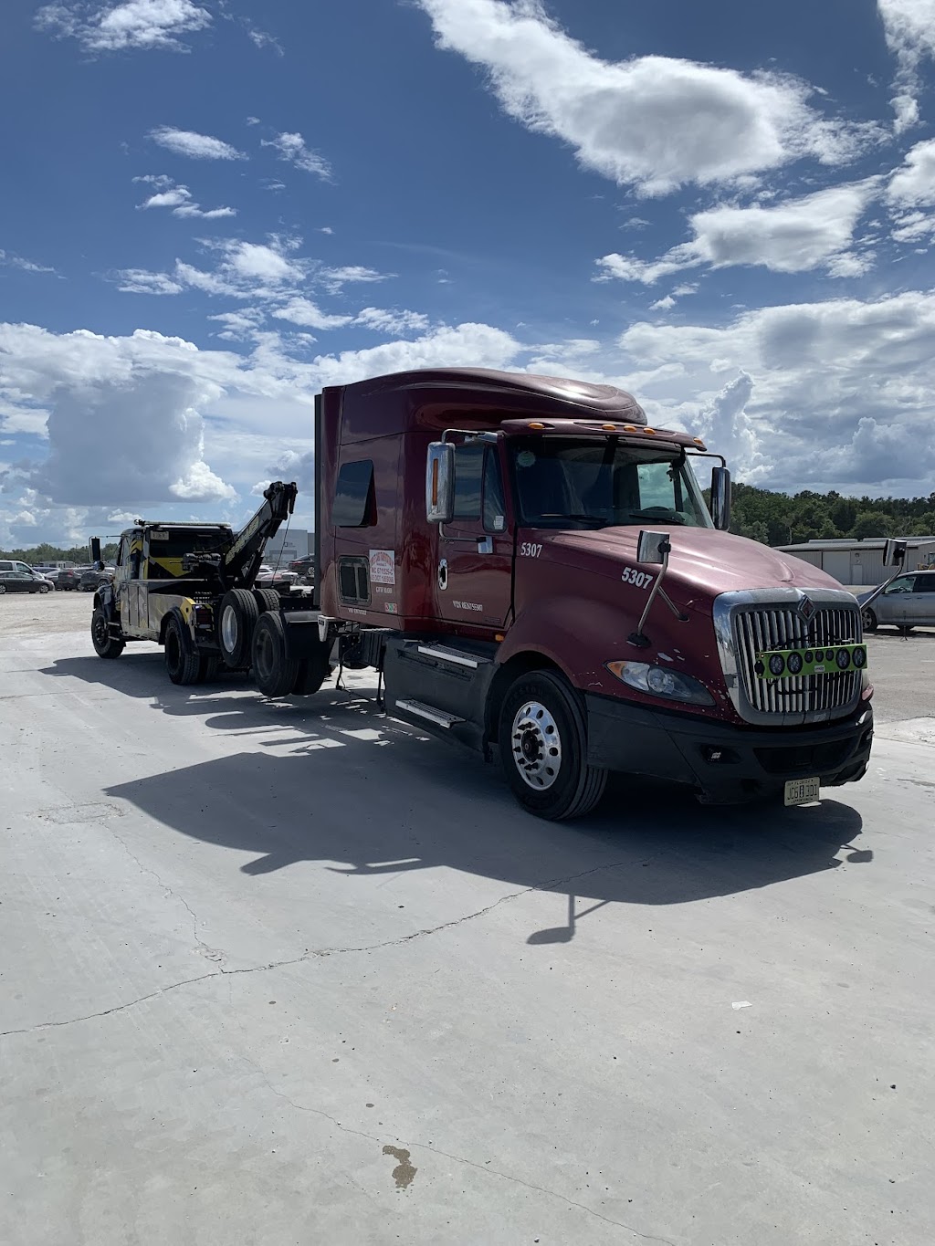 Unity Towing | 918 S Orange Blossom Trail suite b, Apopka, FL 32703, USA | Phone: (407) 914-4457