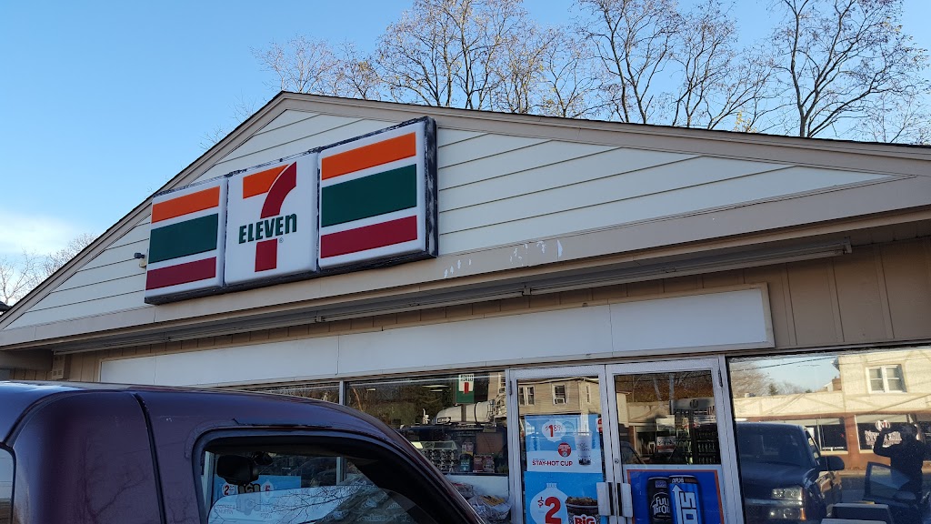 7-Eleven | 45 Monmouth Rd, Oakhurst, NJ 07755, USA | Phone: (732) 571-5196