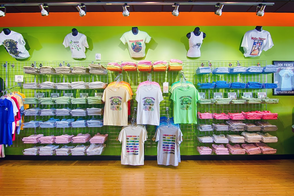 Big Frog Custom T-Shirts & More | 2720 TX-121 STE 300, Euless, TX 76039, USA | Phone: (817) 571-3764