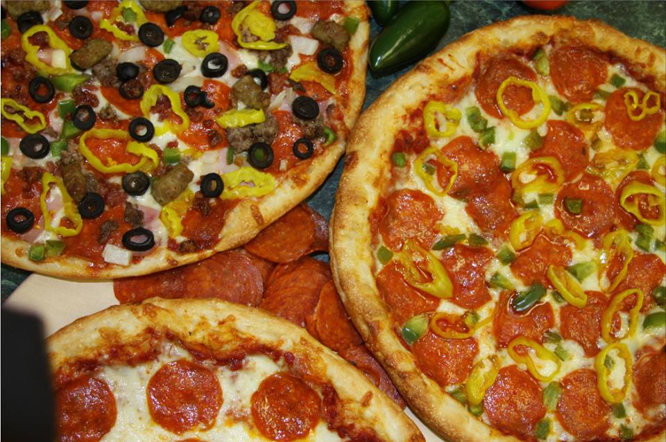 Toarminas Pizza | 7640 Merriman Rd, Romulus, MI 48174, USA | Phone: (734) 721-1409