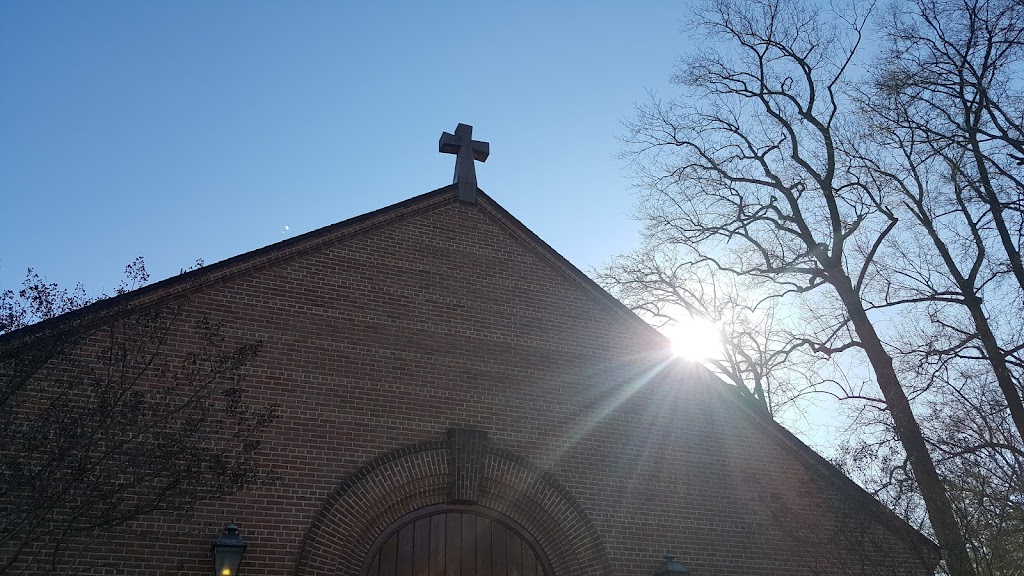 Holy Redeemer Church | 4902 Berwyn Rd, College Park, MD 20740 | Phone: (301) 474-3920