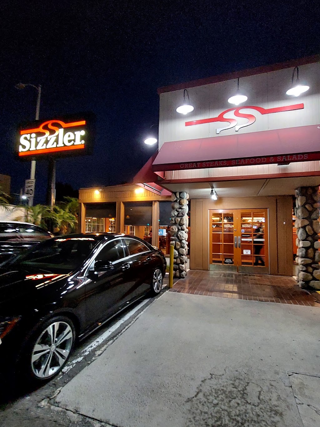 Sizzler | 5856 W Manchester Ave, Los Angeles, CA 90045, USA | Phone: (310) 641-1167