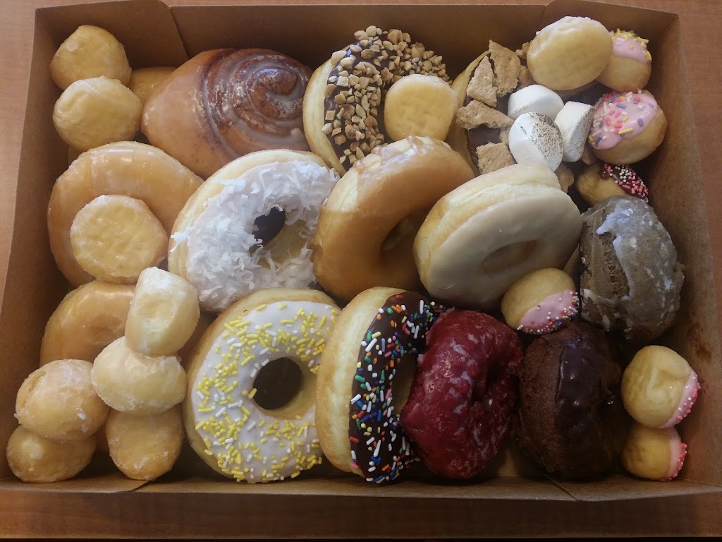 Country Donuts | 4524 Golden Triangle Boulevard, Fort Worth, TX 76244, USA | Phone: (817) 337-7105