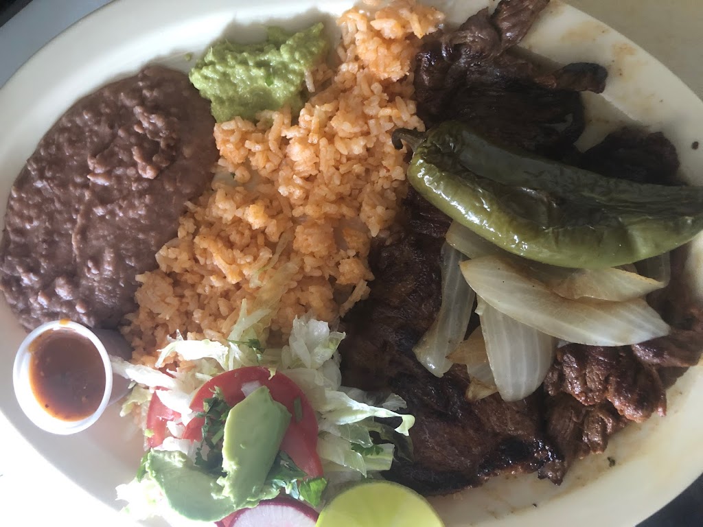 Mi Lindo Manzanillo | 20656 Tracy Ave, Buttonwillow, CA 93206, USA | Phone: (661) 208-9295