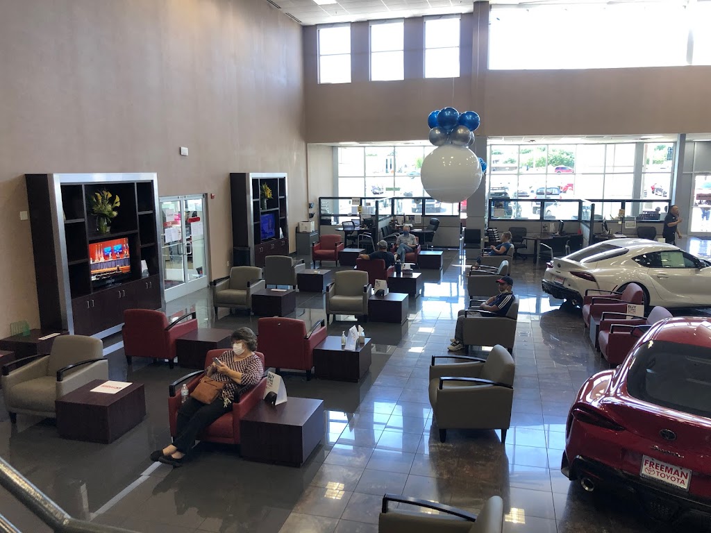 Freeman Toyota Service Center | 204 NE Loop 820, Hurst, TX 76053, USA | Phone: (817) 287-5252