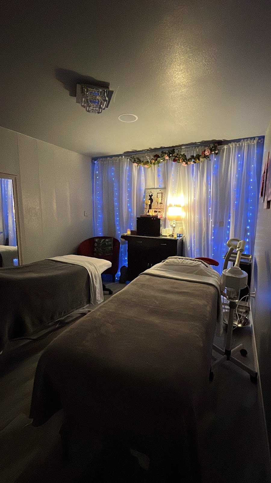 Flawless Spa Retreat of Distinction | 816 Main St Suite A & A1, Schertz, TX 78154, USA | Phone: (210) 999-5734