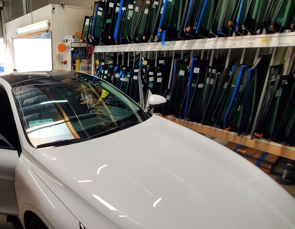 Central Auto Glass | 18281 Collier Ave suite #F, Lake Elsinore, CA 92530, USA | Phone: (951) 674-5599