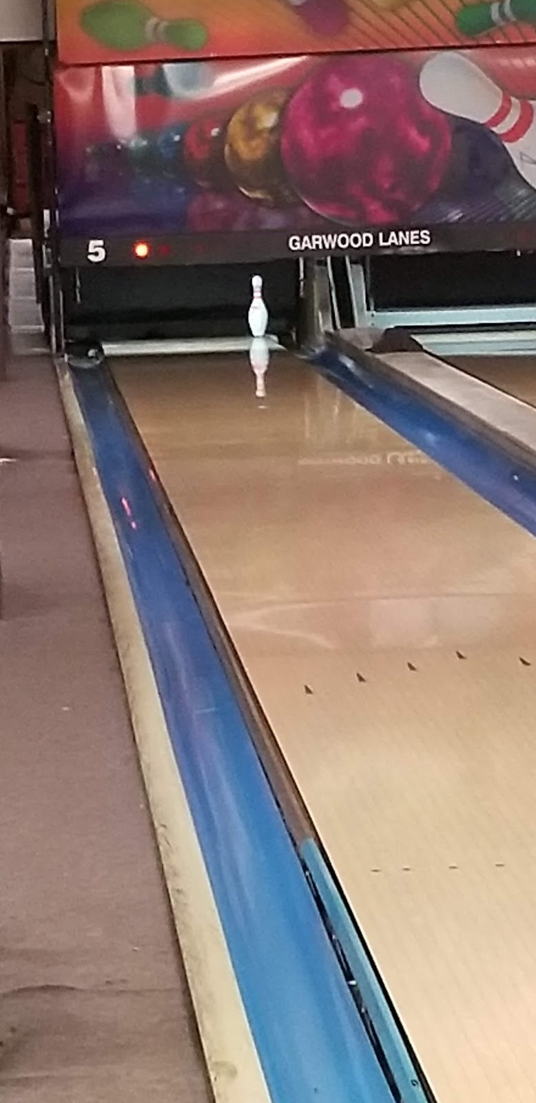 Garwood Lanes | 346 North Ave, Garwood, NJ 07027, USA | Phone: (908) 789-2040