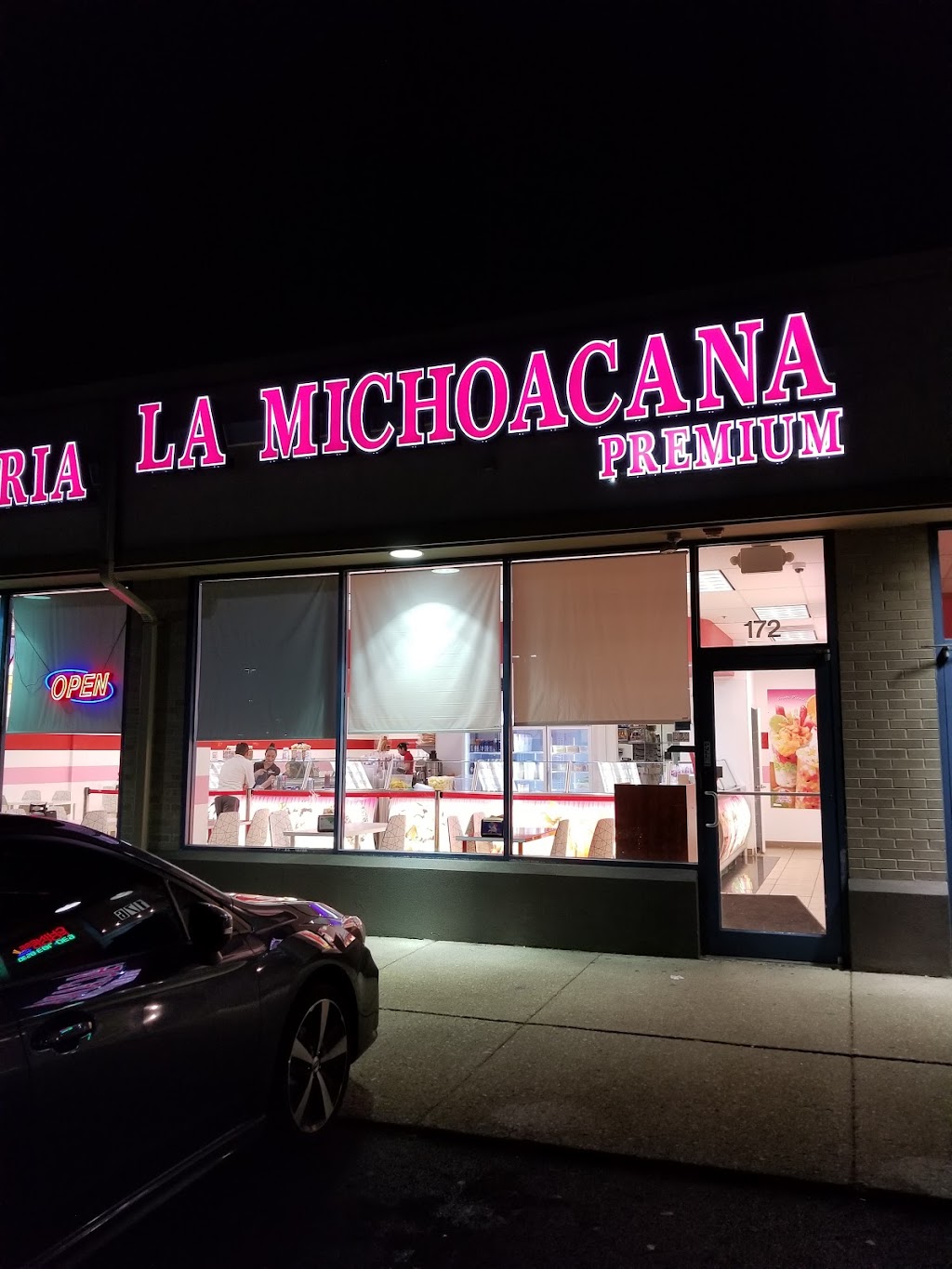 La Michoacana Classic | 172 S Bolingbrook Dr, Bolingbrook, IL 60440, USA | Phone: (630) 914-5433