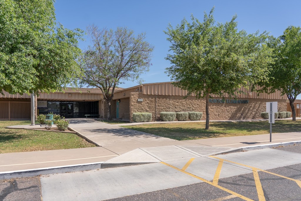 Robson Elementary School | 2122 E Pueblo Ave, Mesa, AZ 85204, USA | Phone: (480) 472-6600