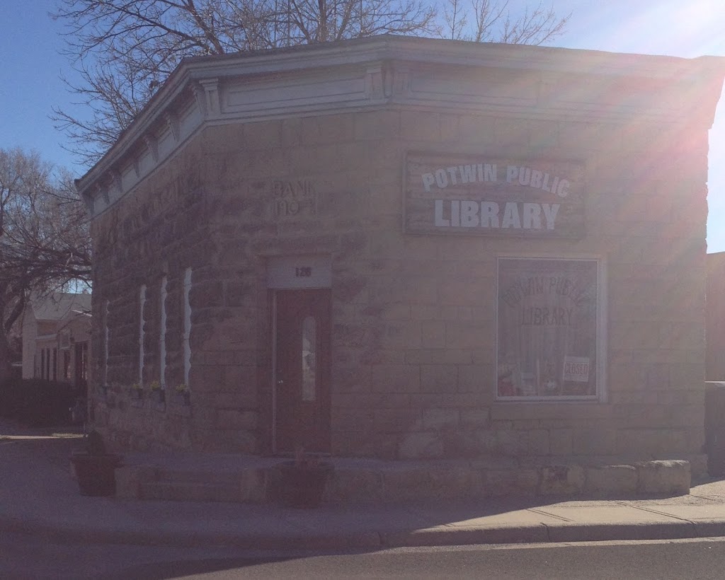 Potwin Public Library | 126 N, Randall St, Potwin, KS 67123 | Phone: (620) 752-3421