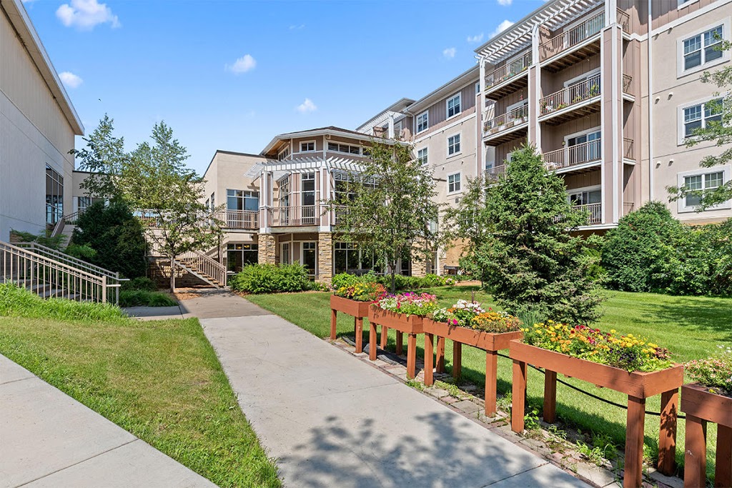 McKenna Crossing | 13810 Shepherds Path NW, Prior Lake, MN 55379, USA | Phone: (952) 230-3300