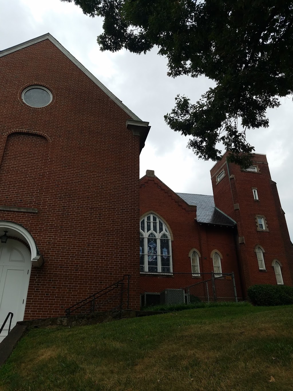 Trinity Moravian Church | 220 E Sprague St, Winston-Salem, NC 27127, USA | Phone: (336) 724-5541