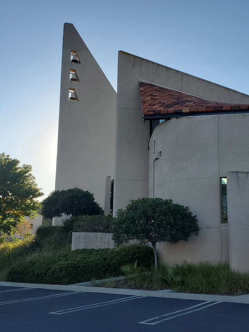 Geneva Presbyterian Church. | 24301 El Toro Rd, Laguna Woods, CA 92637, USA | Phone: (949) 837-2323