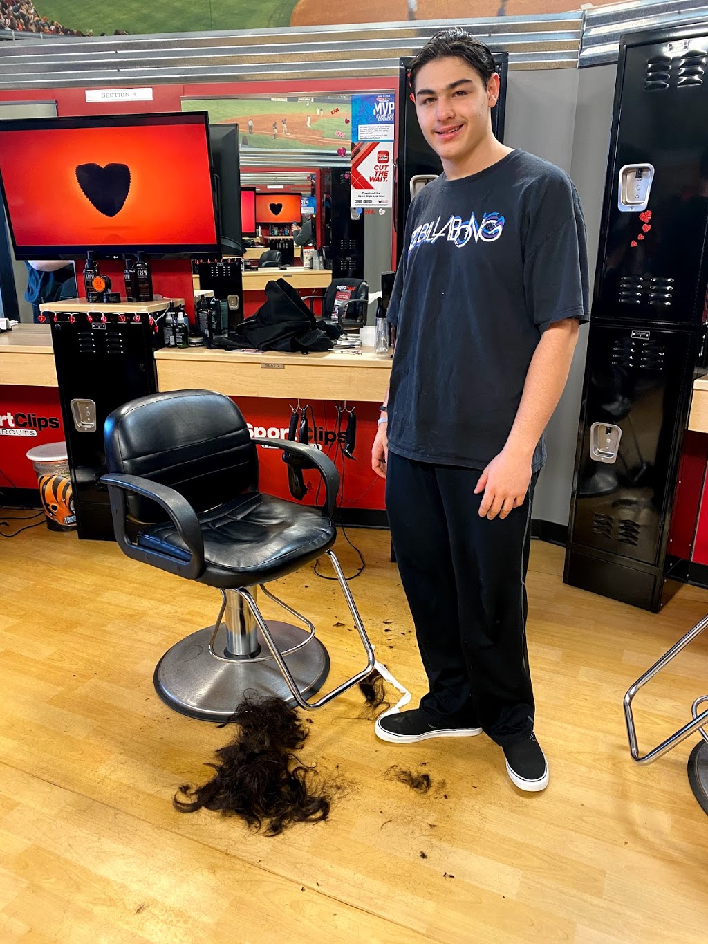 Sport Clips Haircuts of Highland Heights | 2519 Wilson Rd, Highland Heights, KY 41076, USA | Phone: (859) 341-2547