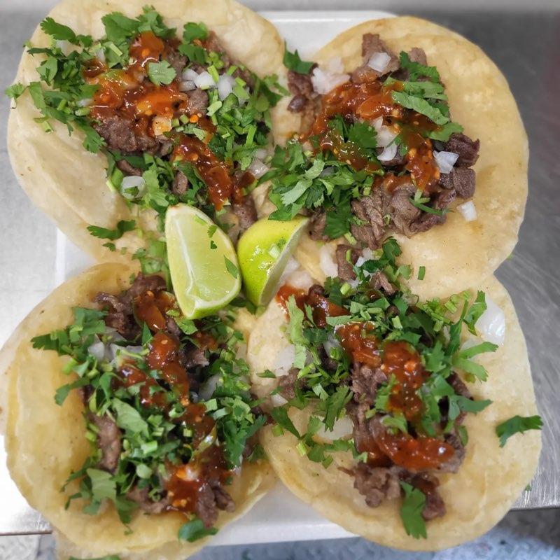 Tacos El Rey | N Broadway St, Premont, TX 78375, USA | Phone: (661) 544-7197