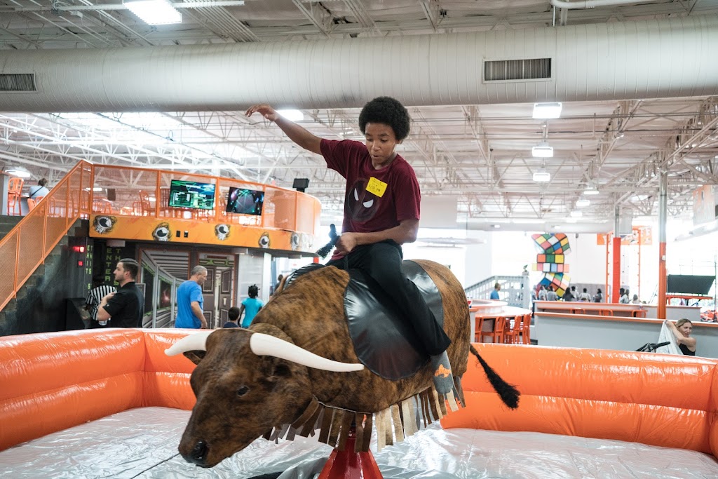 Big Air Trampoline Park | 2408 Sardis Rd N, Charlotte, NC 28227, USA | Phone: (704) 246-5233