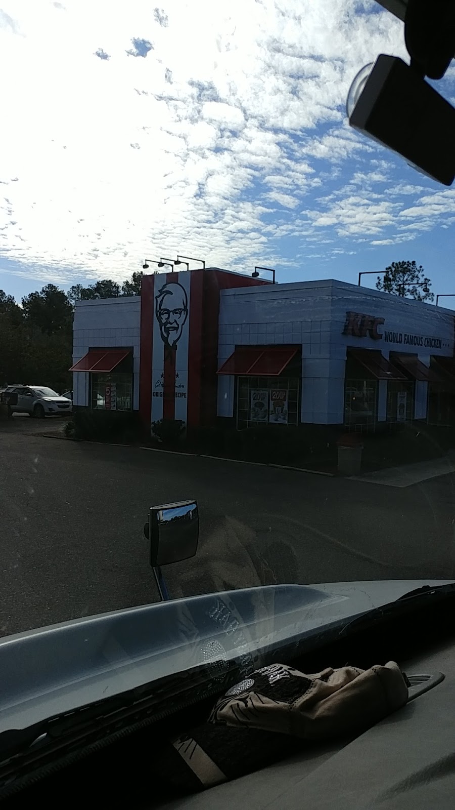 KFC | 1480 S 6th St, Macclenny, FL 32063, USA | Phone: (904) 259-6079