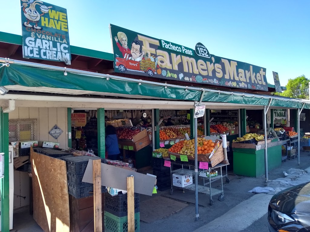 Pacheco Pass Farmers Market | 5600 Pacheco Pass Hwy, Gilroy, CA 95020, USA | Phone: (831) 630-9244