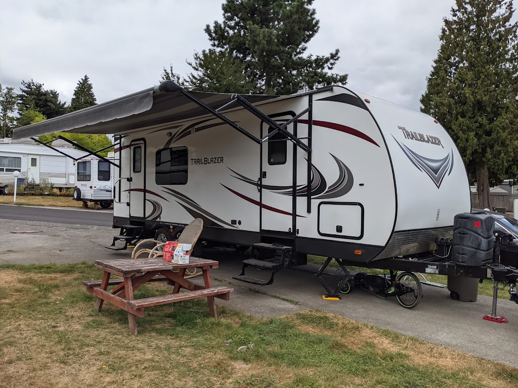 Rolling Hills Mobile Terrace & RV Park | 20145 NE Sandy Blvd Suite #31, Fairview, OR 97024, USA | Phone: (503) 465-5382