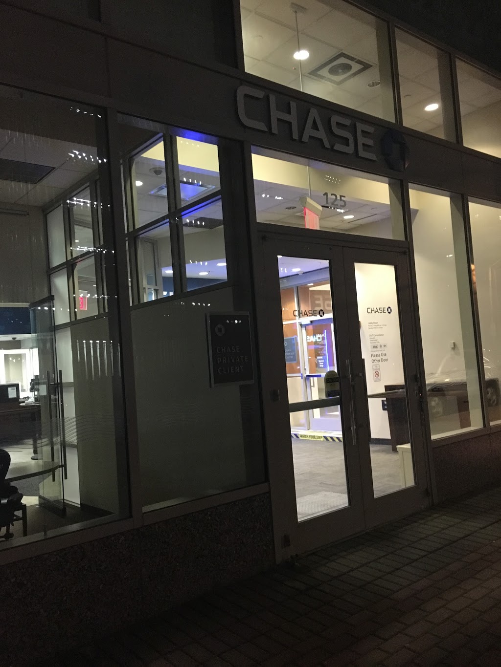 Chase Bank | 125 River St, Hoboken, NJ 07030, USA | Phone: (201) 533-3920