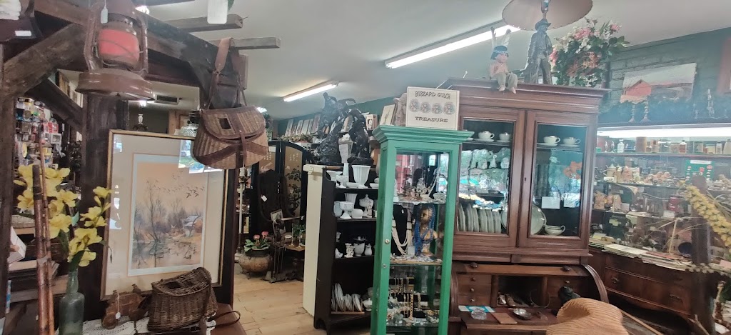 Buzzard Gulch Trading Post | 117 Piute Dr, Kernville, CA 93238, USA | Phone: (760) 376-1223