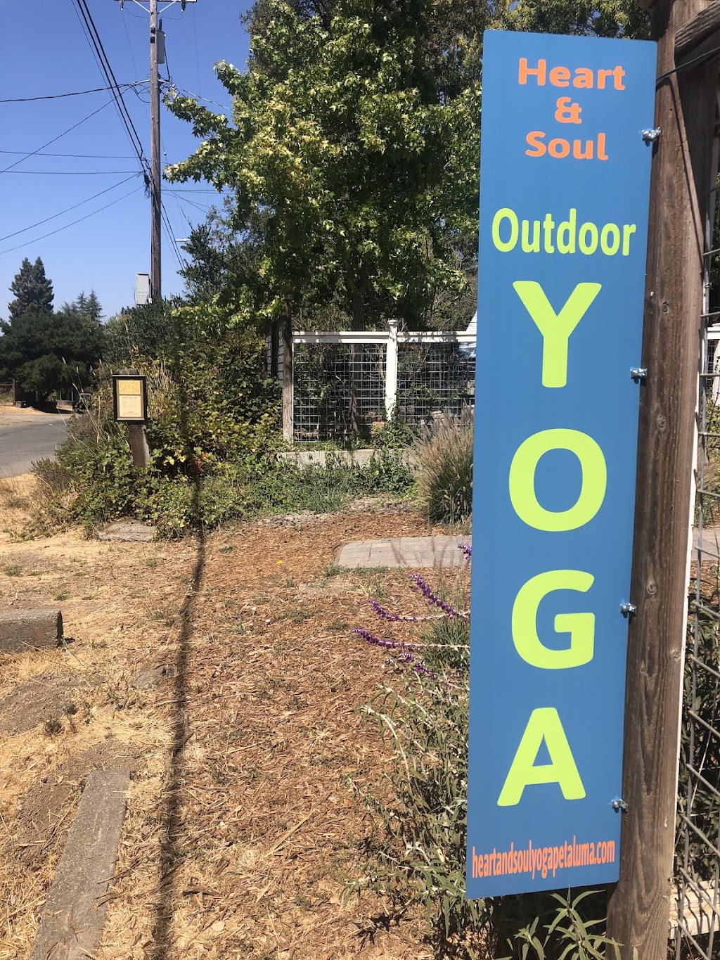 Heart and Soul Yoga Petaluma | 1575 Mountain View Ave, Petaluma, CA 94952, USA | Phone: (415) 572-0077