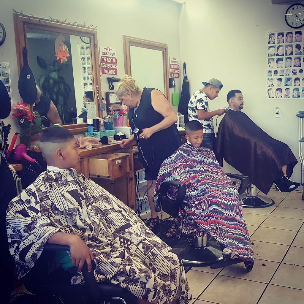 Franks Barber & Beauty Shop | 315 W Foothill Blvd, Rialto, CA 92376, USA | Phone: (909) 879-0494