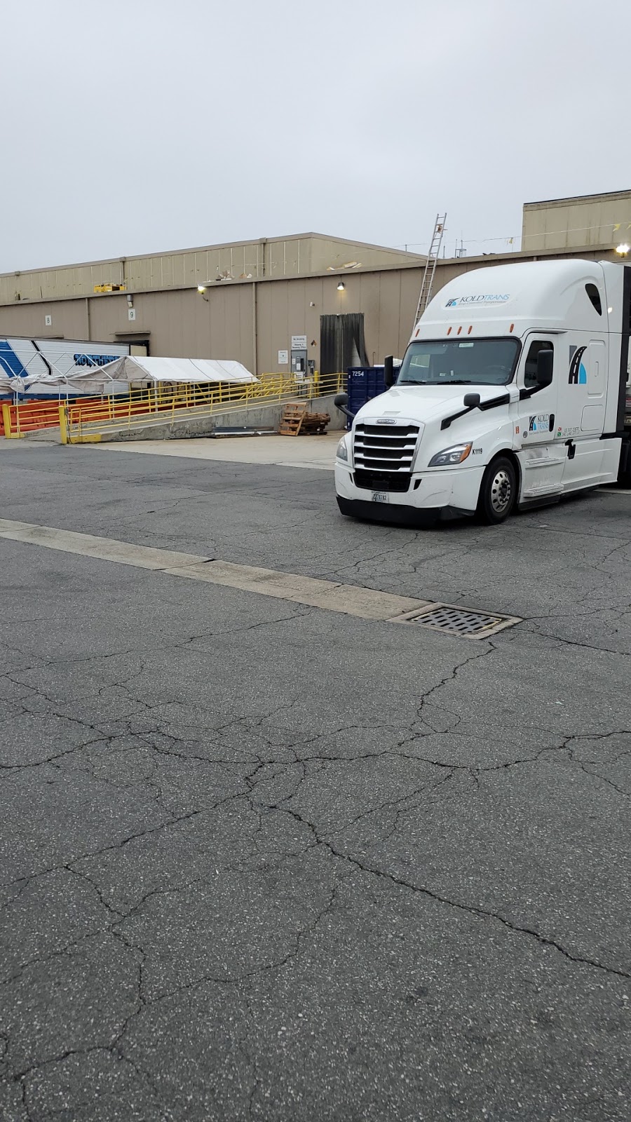 Americold Logistics | 700 Malaga Pl, Ontario, CA 91761, USA | Phone: (909) 390-4950