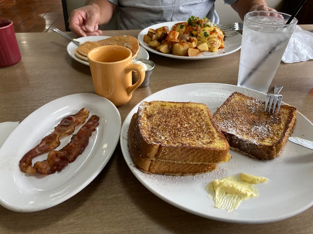 Eat At Rudys | 1340 Post Ave, Torrance, CA 90501, USA | Phone: (310) 533-0752