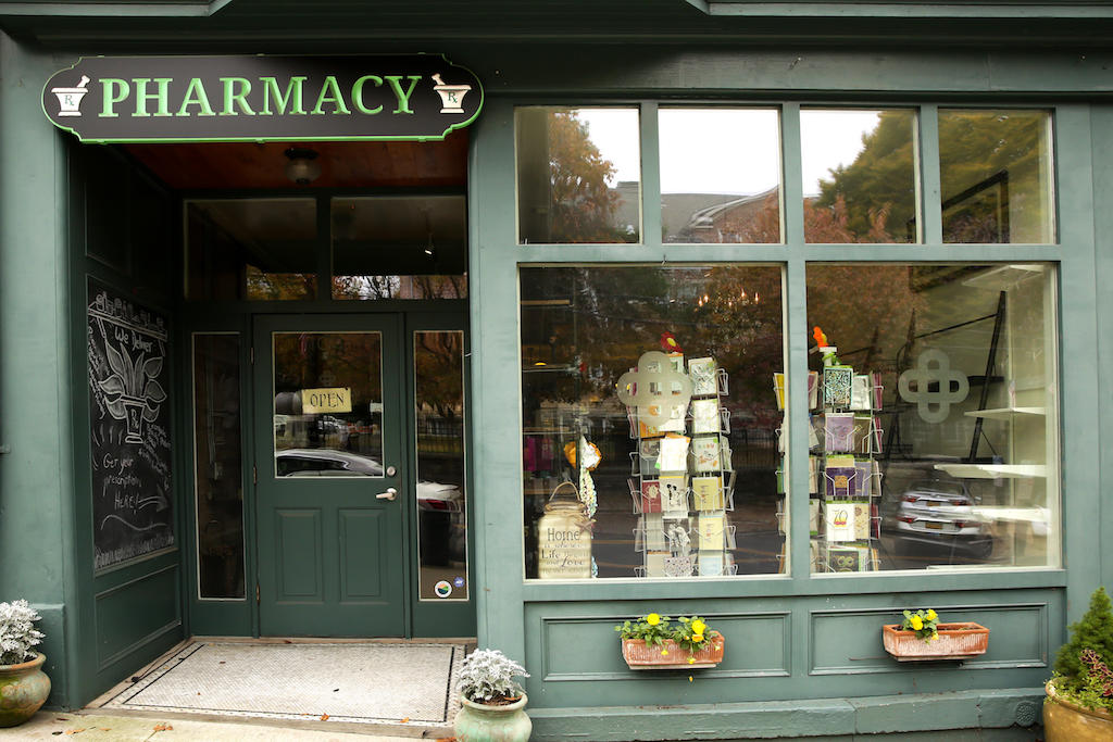 Westchester Apothecary by Apotheco Pharmacy | 104 Main St, Irvington, NY 10533, USA | Phone: (914) 478-7822