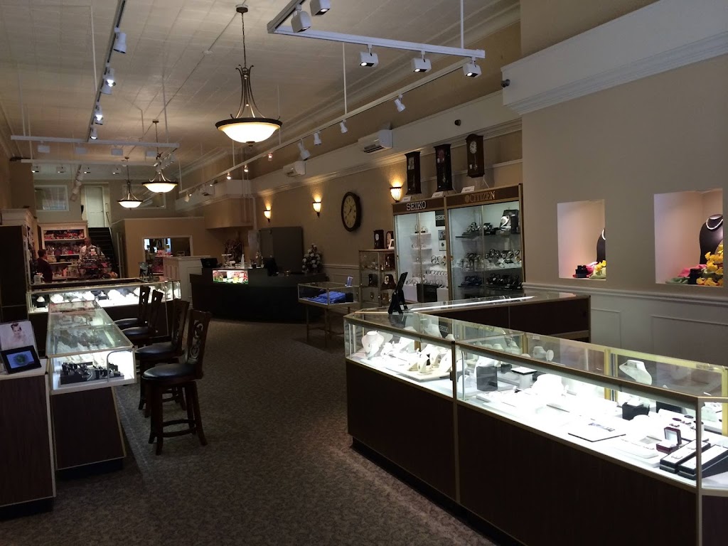 Jones Jeweler | 105 S Main St, Celina, OH 45822, USA | Phone: (419) 586-3270