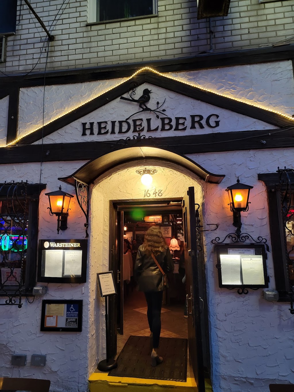 Heidelberg Restaurant | 1648 2nd Ave, New York, NY 10028, USA | Phone: (212) 628-2332