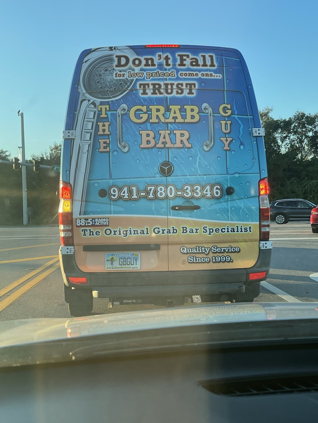 The Grab Bar Guy | 3841 Nottingham Dr, Sarasota, FL 34235, USA | Phone: (941) 954-1878