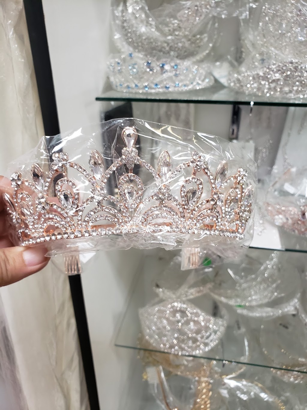 Dreams Bridal & Tuxedo | 15024 Bear Valley Rd A, Victorville, CA 92395, USA | Phone: (760) 962-9777