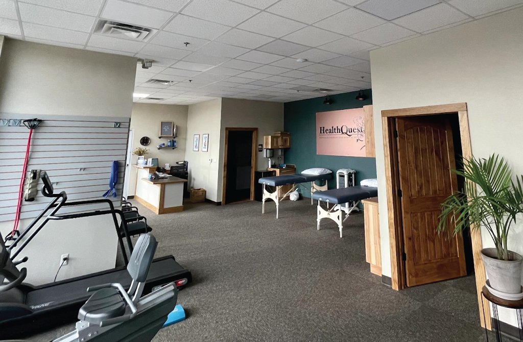 HealthQuest Physical Therapy - Pontiac | 3959 Centerpoint Pkwy #100, Pontiac, MI 48341, USA | Phone: (248) 707-1800