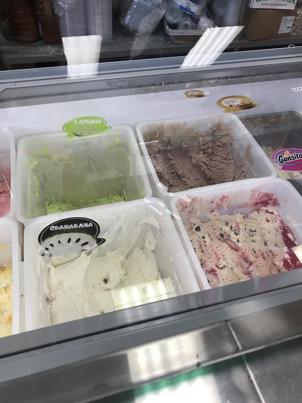 La Michoacana Helados y Paletas | 485 W Holt Ave, Pomona, CA 91768, USA | Phone: (909) 326-1344