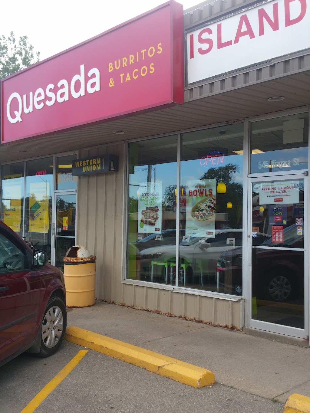 Quesada Burritos & Tacos | 545 Niagara St, Welland, ON L3C 1L8, Canada | Phone: (289) 820-5680