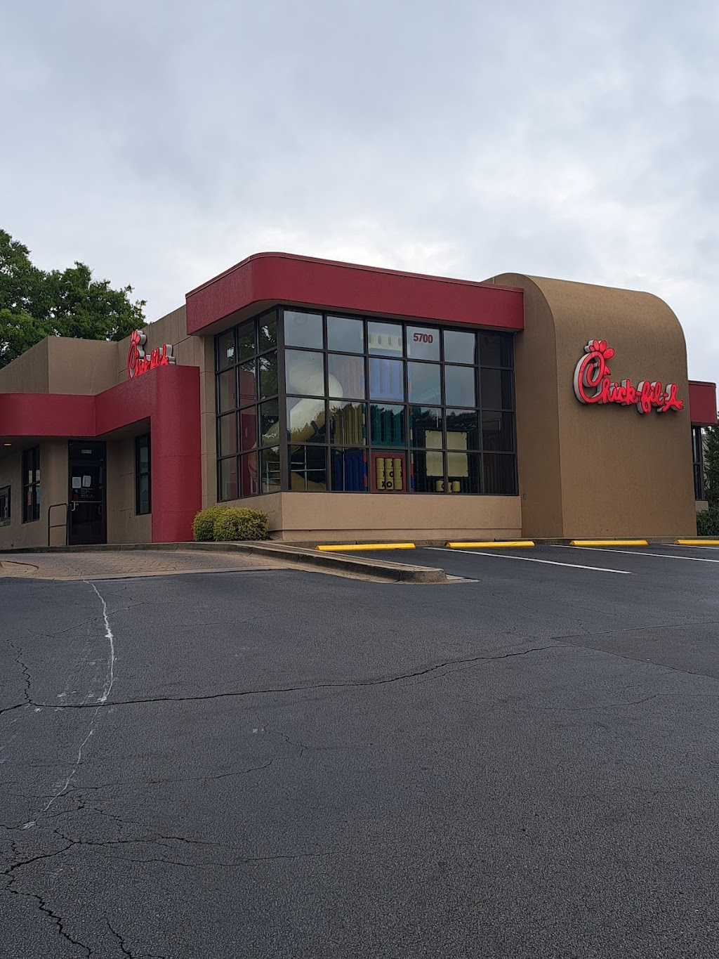 Chick-fil-A | 5700 Buford Hwy NE, Doraville, GA 30340, USA | Phone: (770) 936-9701