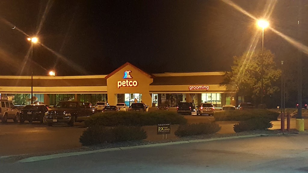 Petco | 1418 W Main St Suite H-K, Lebanon, TN 37087 | Phone: (615) 547-1533