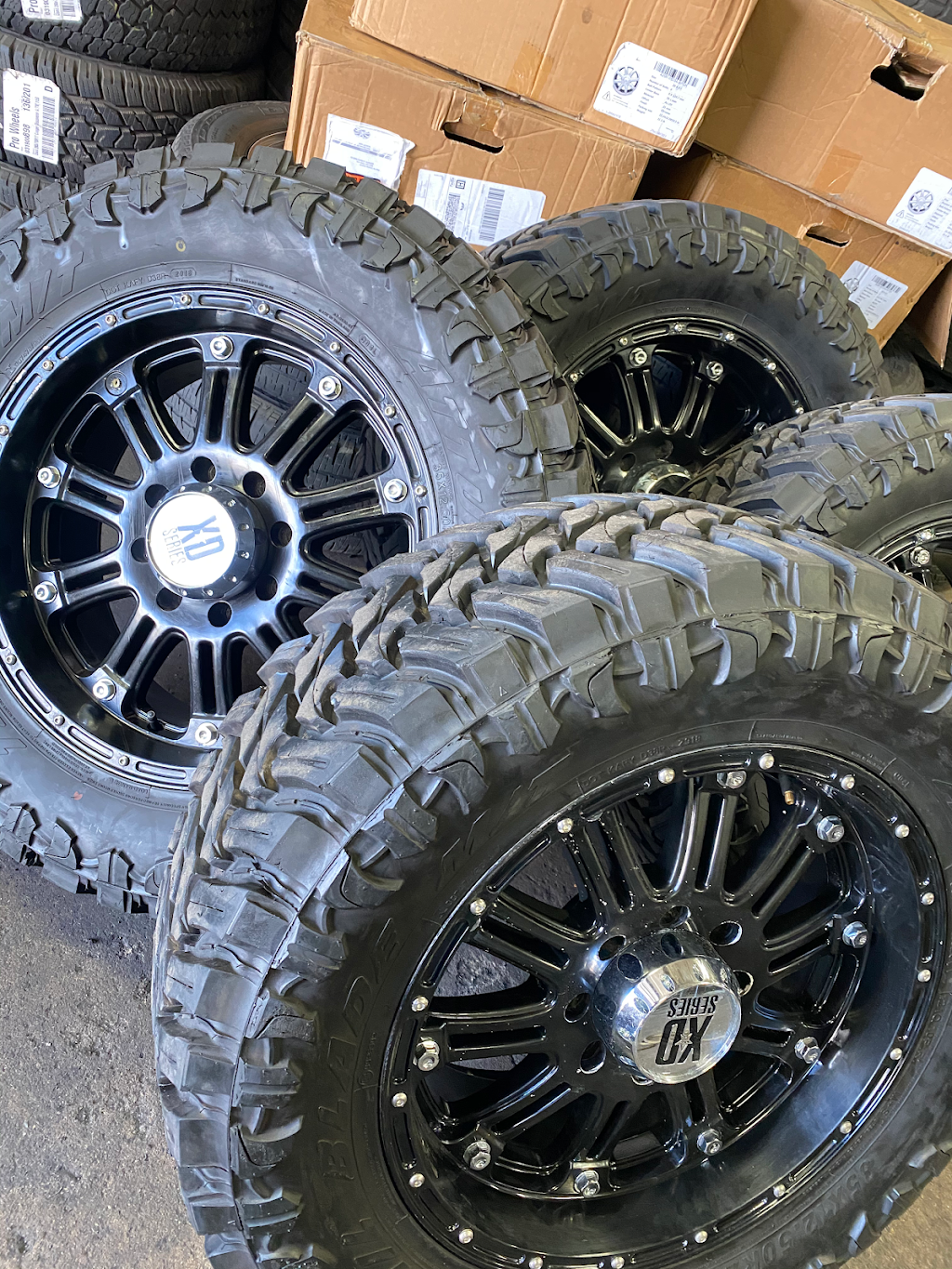 Pro Wheels Tires | 4845 W Ogden Ave, Cicero, IL 60804, USA | Phone: (773) 512-8607