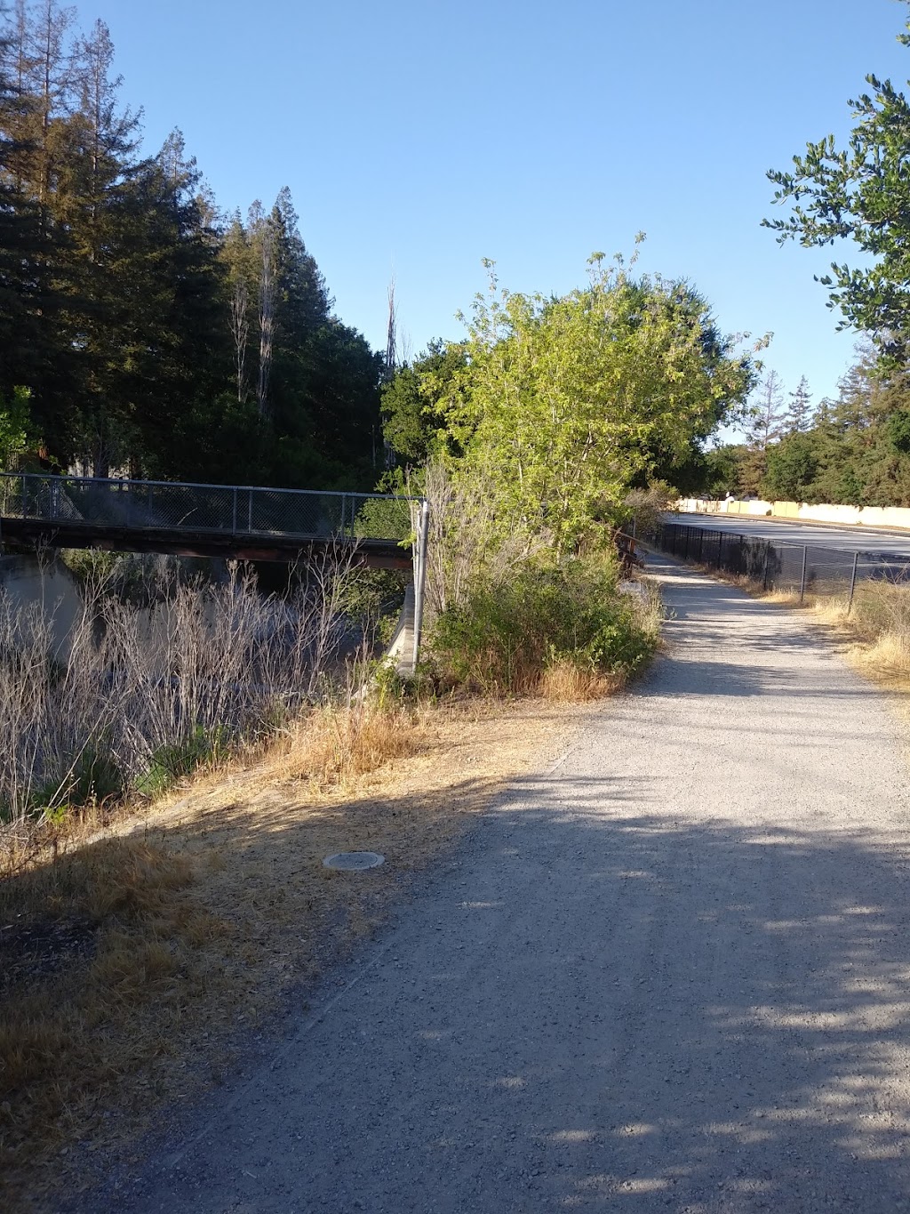 Saratoga Creek Park | Cordelia Ave & Hoyet Drive, 5399 Graves Ave, San Jose, CA 95129, USA | Phone: (408) 793-5510