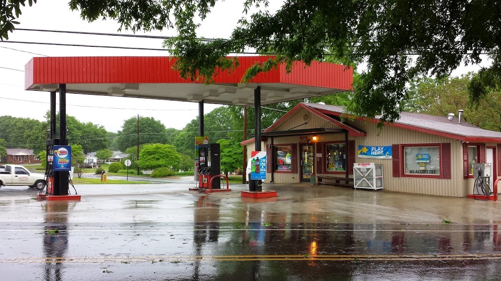 Gas Town (SK Mart) | 913 W Main St, Mayodan, NC 27027, USA | Phone: (336) 427-2200