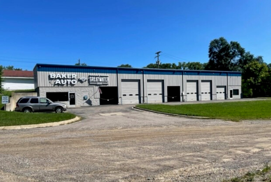 Baker Auto - Waterford | 2980 Winton Rd, Waterford Township, MI 48328, USA | Phone: (248) 674-3985