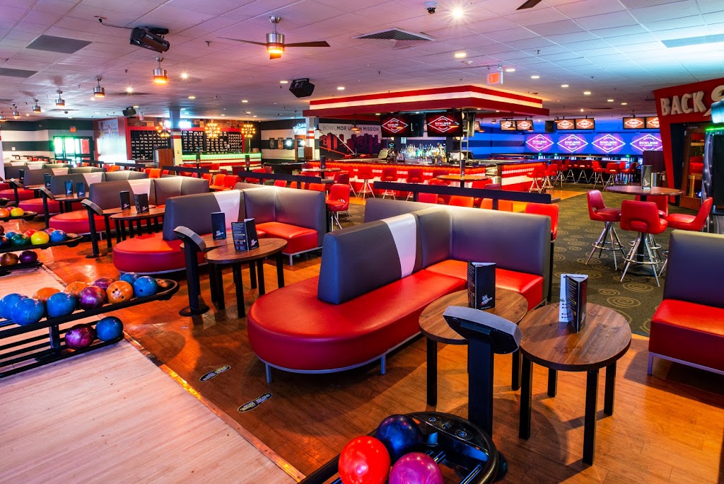 Bowlero Melville | 895 Walt Whitman Rd, Melville, NY 11747, USA | Phone: (631) 271-1180