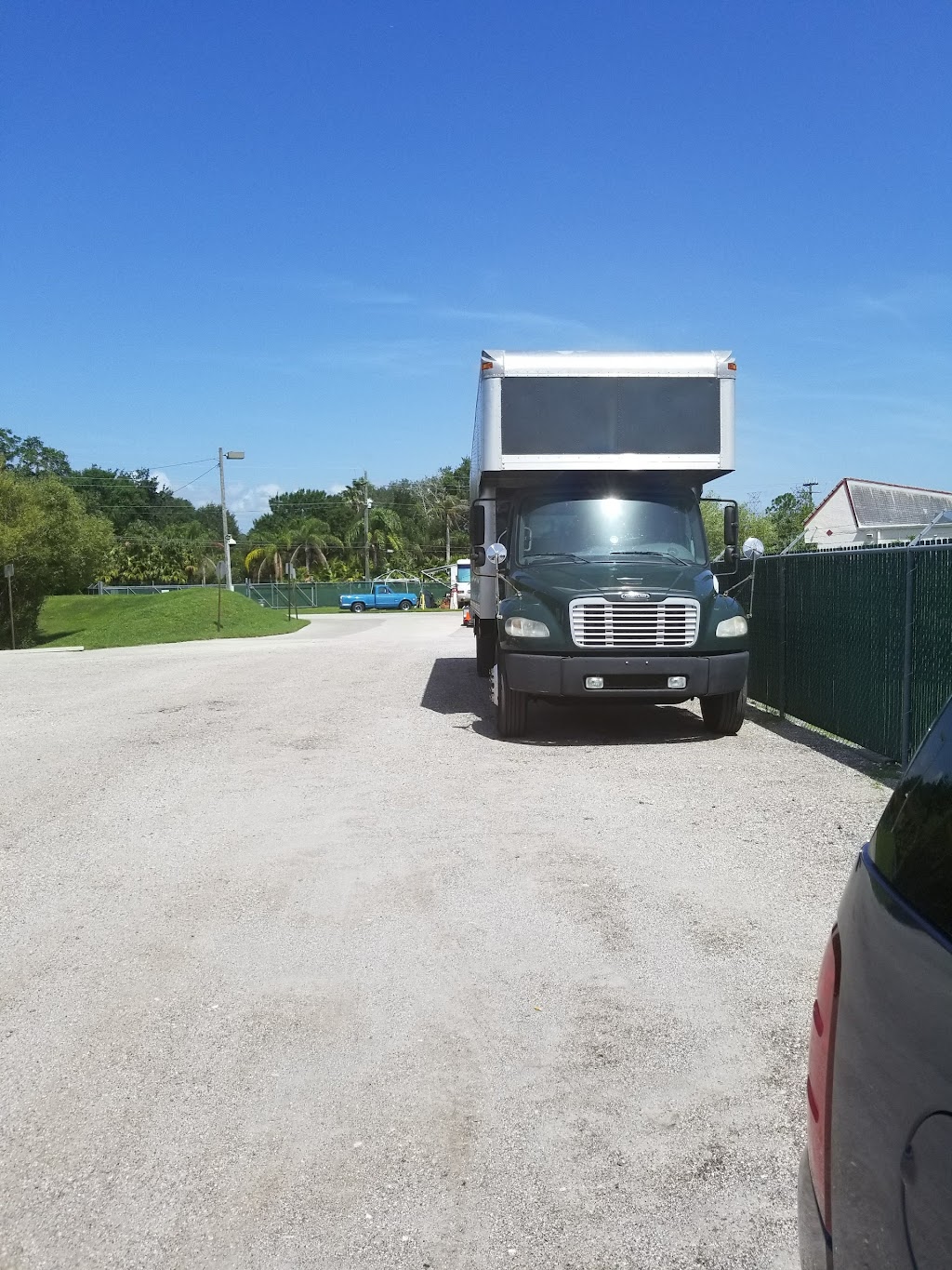 Racetrack Road RV and Boat Storage | 8601 Racetrack Rd, Tampa, FL 33635, USA | Phone: (813) 814-4577