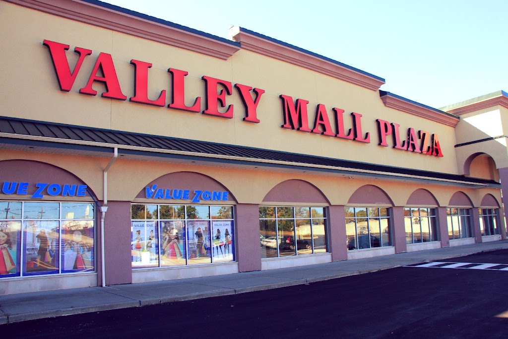 Valley Mall Plaza Outlet | 480 Chancellor Ave, Irvington, NJ 07111, USA | Phone: (973) 705-6002