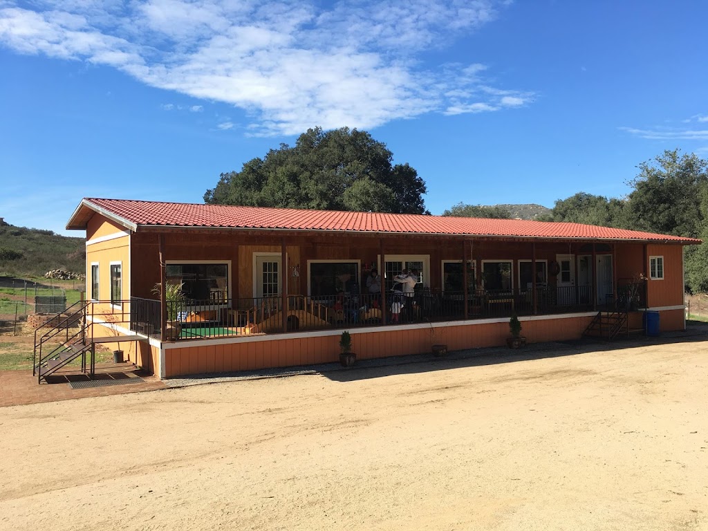 Colegio Montessori Niños del Cuchumá | Del Carmen 1508, lomitas del cuchuma, 21446 Tecate, B.C., Mexico | Phone: 665 133 1615